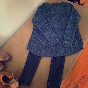 Mixed light weight sweater pullover